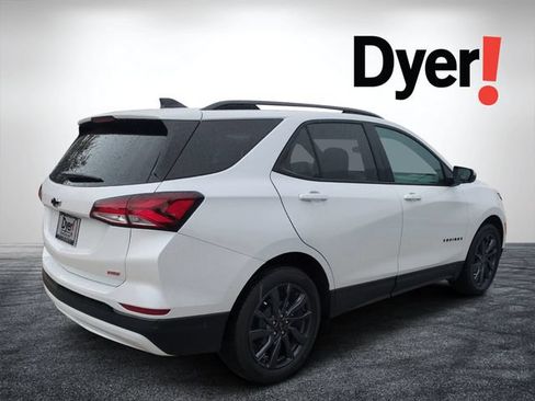 Certified 2024 Chevrolet Equinox RS w/ RS Leather Package FWD image 3