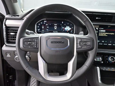 Used 2025 GMC Sierra 1500 Denali w/ Denali Reserve Package AWD/4WD image 15