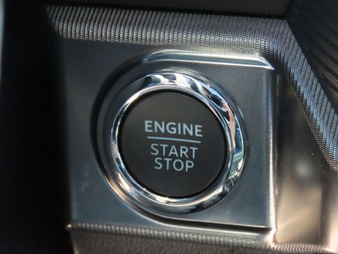Used 2025 Ford F150 Raptor AWD/4WD image 29