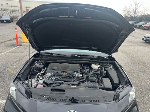 Used 2025 Toyota Camry LE image 31