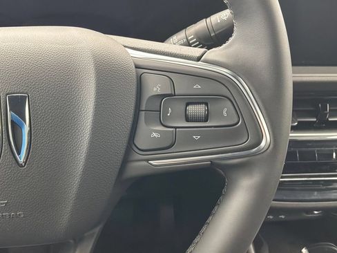 New 2026 Buick Envista Avenir FWD image 19
