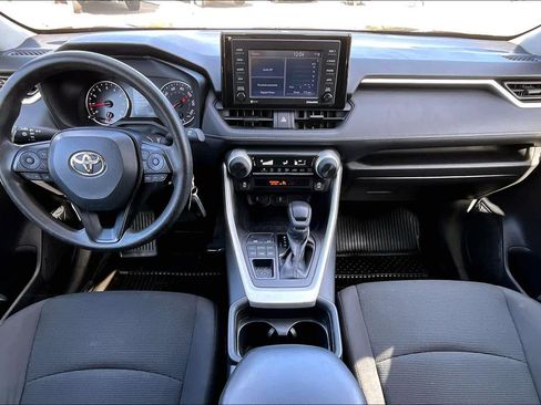 Certified 2021 Toyota RAV4 LE image 15