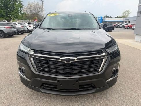 Used 2023 Chevrolet Traverse LT w/ Midnight/Sport Edition AWD/4WD image 8
