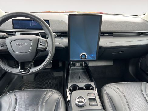 Used 2021 Ford Mustang Mach-E Premium image 11