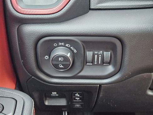New 2026 RAM 1500 Rebel AWD/4WD image 18