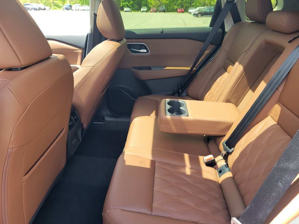 New 2026 Nissan Rogue Platinum AWD/4WD image 31