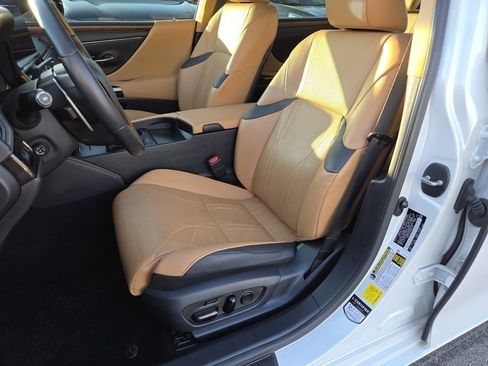 Certified 2023 Lexus ES 350 Luxury image 8