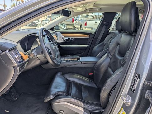 Used 2018 Volvo S90 T8 Inscription w/ Convenience Package AWD/4WD image 17