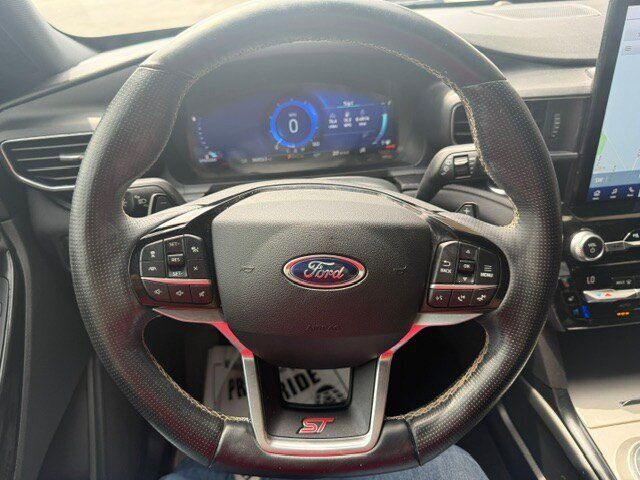 Used 2021 Ford Explorer ST w/ Equipment Group 401A AWD/4WD image 22