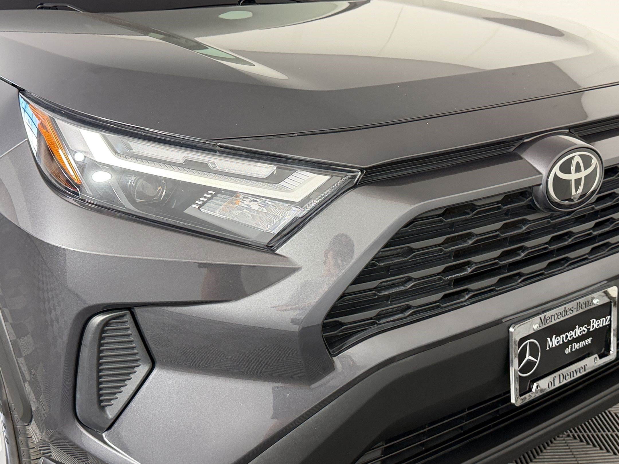 Used 2023 Toyota RAV4 LE AWD/4WD image 12