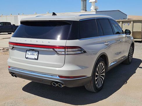 Used 2023 Lincoln Aviator Reserve w/ Elements Package Plus RWD image 8