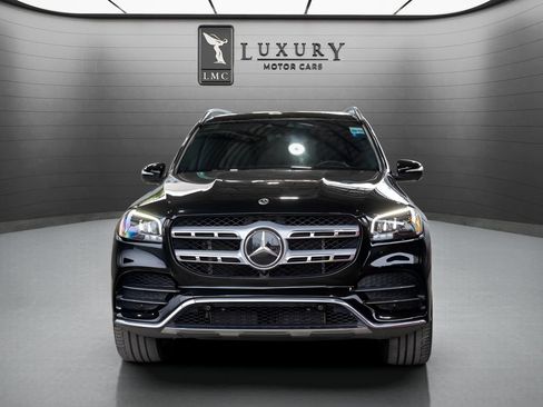 Used 2023 Mercedes-Benz GLS 450 4MATIC image 3