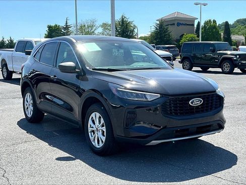 Used 2024 Ford Escape Active AWD/4WD image 1