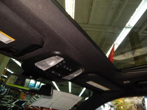 Used 2021 Dodge Charger SRT Hellcat image 30