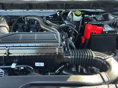 Used 2024 Ford Escape ST-Line image 31