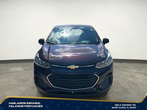 Used 2020 Chevrolet Trax LS w/ Tint and Cruise Package FWD image 9