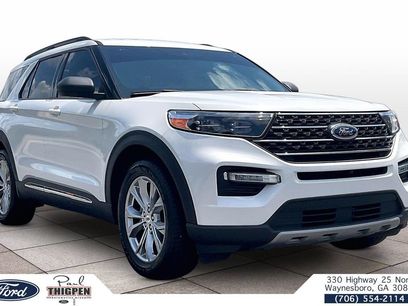 Certified 2024 Ford Explorer XLT w/ Equipment Group 202A