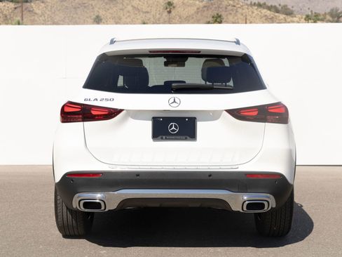 Used 2026 Mercedes-Benz GLA 250 image 9