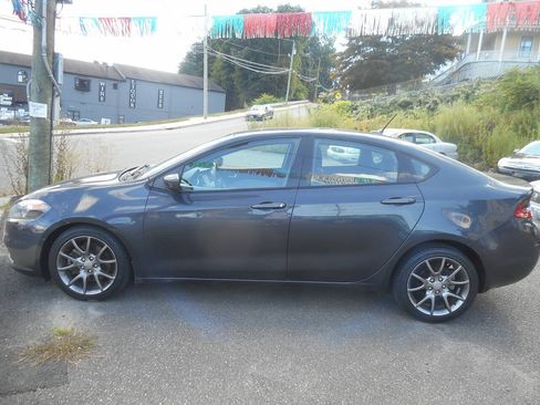 Used 2014 Dodge Dart SXT w/ Sun/Sound Group FWD image 6
