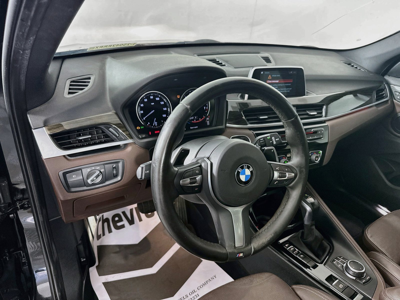 Used 2018 BMW X1 sDrive28i w/ M Sport Package FWD image 9