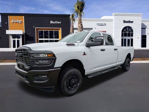 New 2026 RAM 2500 Tradesman AWD/4WD image 2