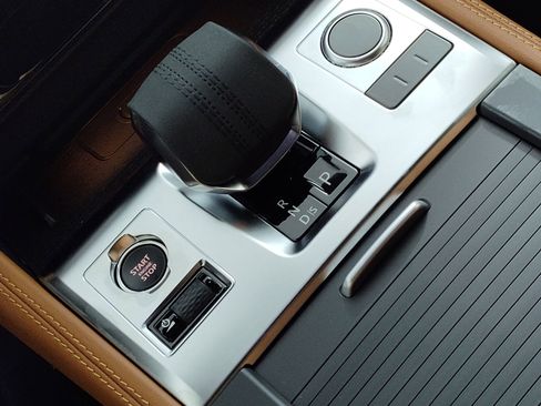 Used 2026 Jaguar F-PACE R-Dynamic S image 16