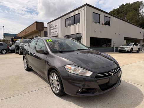 Used 2016 Dodge Dart Limited image 1