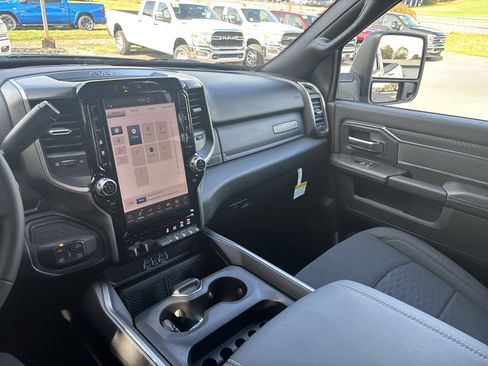 New 2026 RAM 2500 Big Horn image 22
