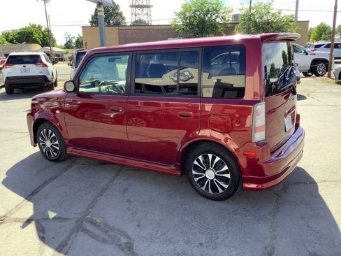 Used 2006 Scion xB FWD image 16