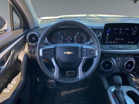 Used 2023 Chevrolet Blazer LT w/ Midnight/Sport Edition FWD image 12