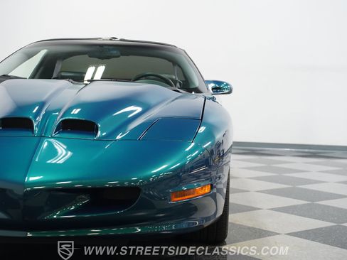 Used 1997 Pontiac Firebird Formula image 19