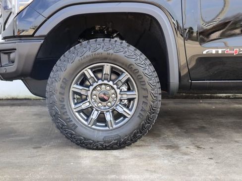 New 2026 GMC Sierra 1500 AT4X image 9