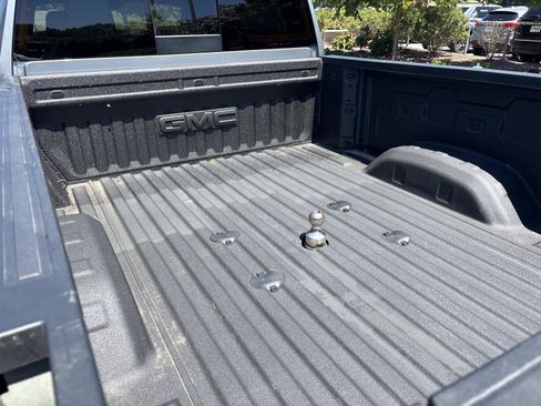 Used 2026 GMC Sierra 2500 AT4 w/ AT4 Premium Plus Package AWD/4WD image 33