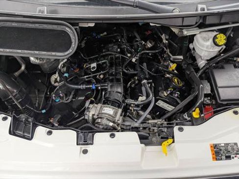 Used 2024 Ford Transit 350 XLT RWD image 29