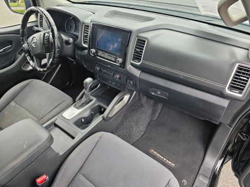 Used 2022 Nissan Frontier SV RWD image 11