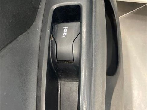 Used 2021 RAM ProMaster City Tradesman image 23