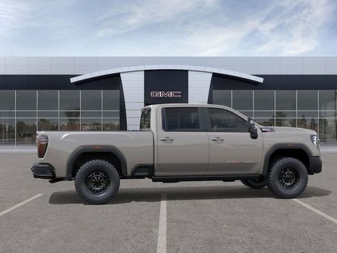 New 2026 GMC Sierra 2500 AT4X w/ AT4X AEV Edition image 5