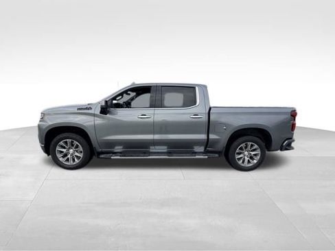 Used 2022 Chevrolet Silverado 1500 High Country w/ LPO, Dark Essentials Package image 3