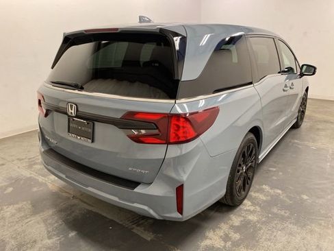 Certified 2025 Honda Odyssey Sport-L image 6