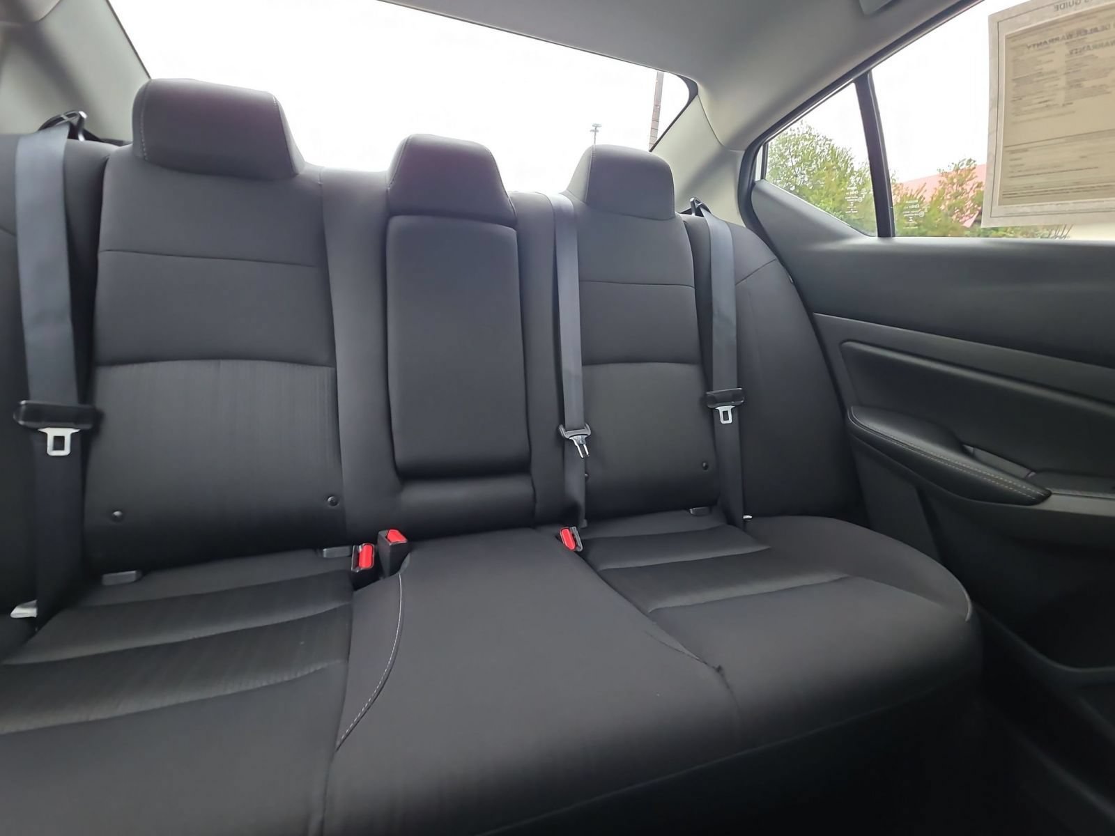 Used 2025 Nissan Altima 2.5 SV FWD image 27