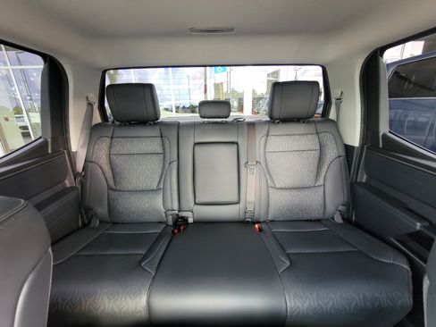 Used 2024 Toyota Tundra Limited image 15