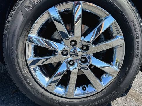 Used 2014 Ford Edge SEL w/ Equipment Group 205A FWD image 11