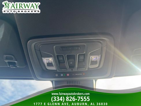 Used 2024 GMC Sierra 2500 AT4 w/ Technology Package image 23