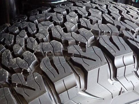 New 2025 Jeep Wrangler Unlimited Rubicon 392 image 33