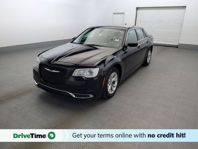 Used 2019 Chrysler 300 Touring