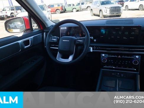 Used 2025 Hyundai Santa Fe SEL image 21