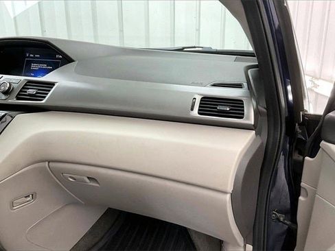 Used 2016 Honda Odyssey EX-L image 18