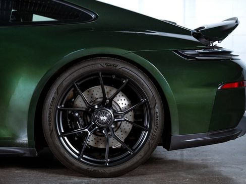 Used 2026 Porsche 911 GT3 RWD image 45
