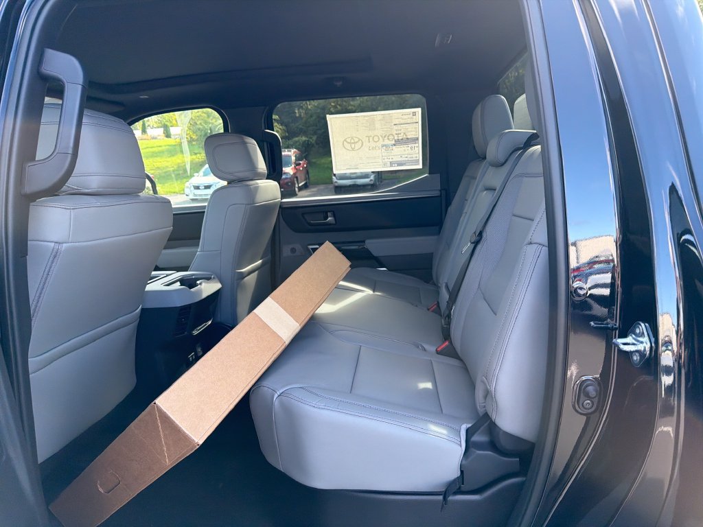 New 2026 Toyota Tundra Limited AWD/4WD image 17