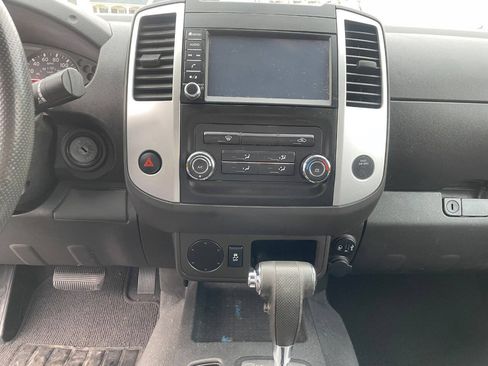 Used 2019 Nissan Frontier SV RWD image 15